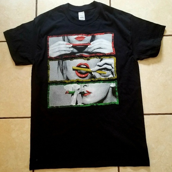 www.dopeazzteez.com Other - Brand New " Roll it, lick it, smoke it " Tee